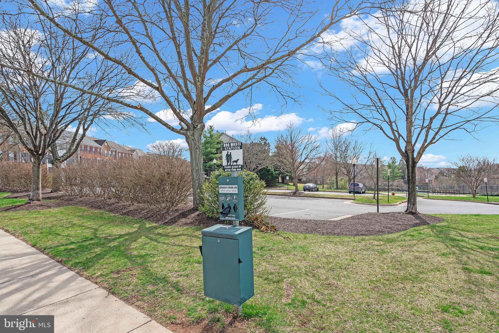 47392 Victoria Falls Square Sterling, VA 20165 - Photo 45 of 52 Community