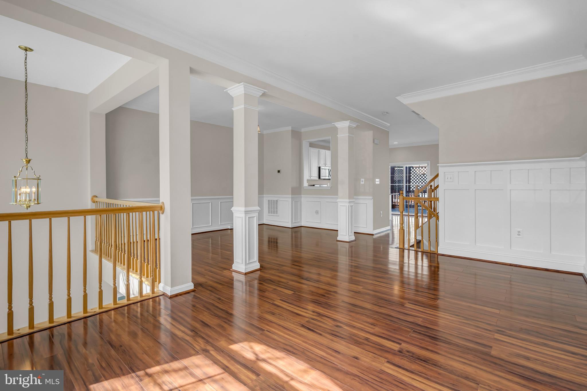 47392 Victoria Falls Square Sterling, VA 20165 - Photo 9 of 52 Main Level