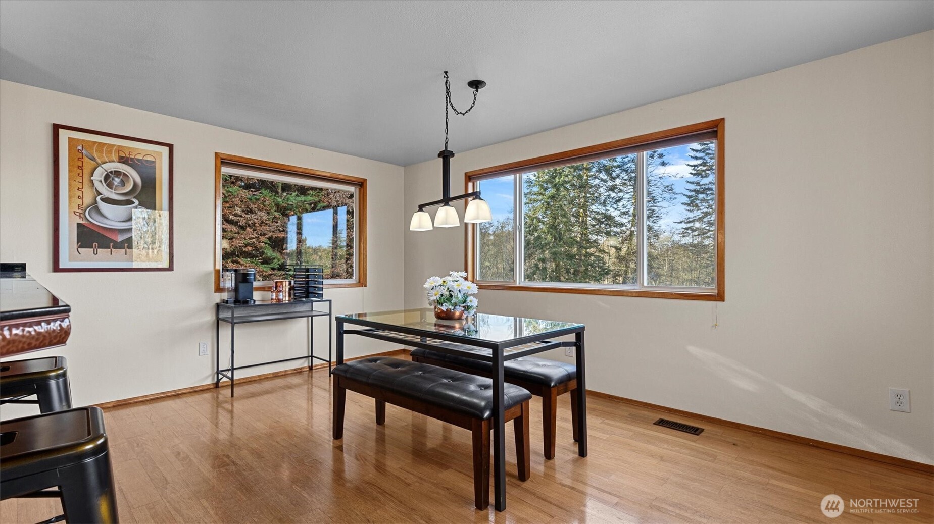 5011 Bakerview Road Oak Harbor, WA 98277 - Photo 12 of 38 Gallery Image 12