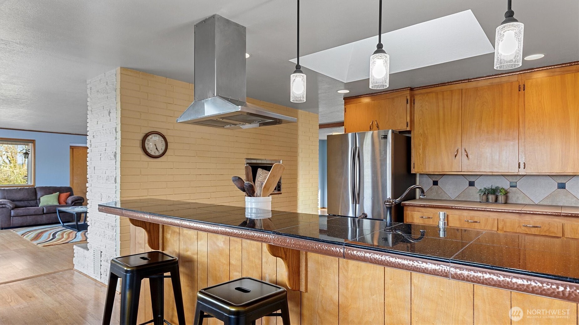 5011 Bakerview Road Oak Harbor, WA 98277 - Photo 15 of 38 Gallery Image 15