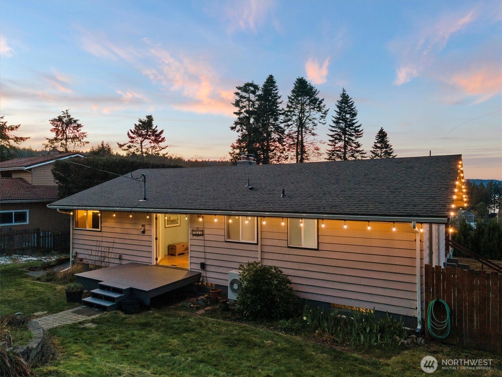 5011 Bakerview Road Oak Harbor, WA 98277 - Photo 36 of 38 Gallery Image 36