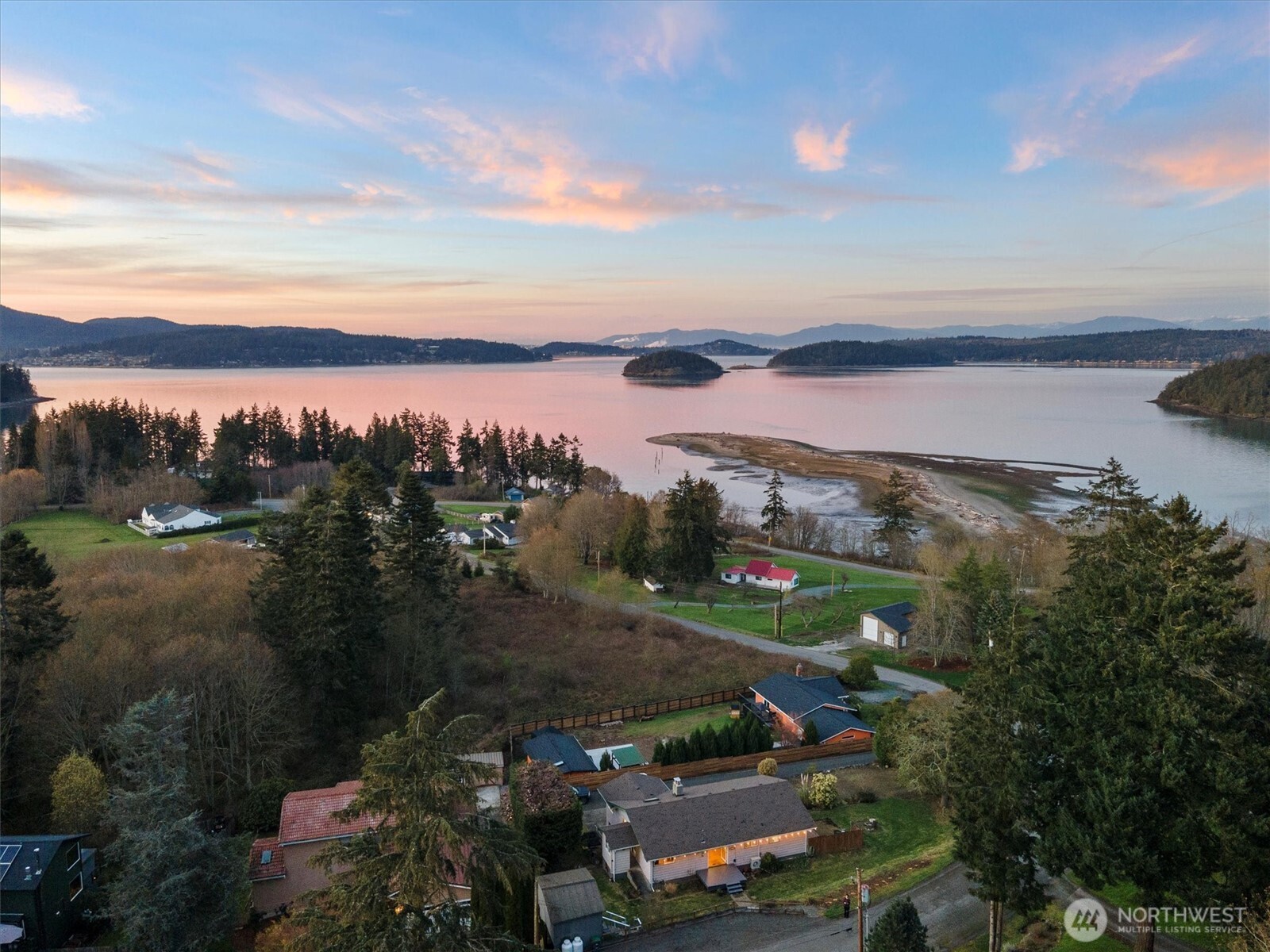 5011 Bakerview Road Oak Harbor, WA 98277 - Photo 38 of 38 Gallery Image 38