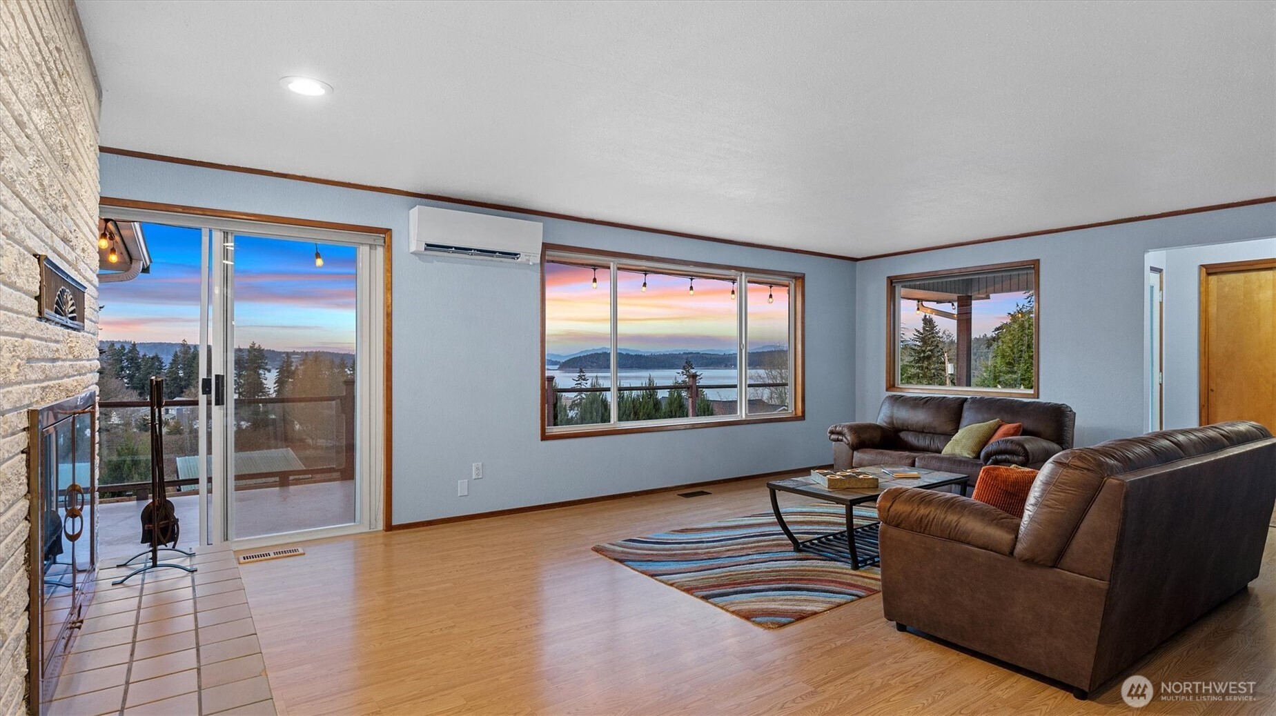 5011 Bakerview Road Oak Harbor, WA 98277 - Photo 10 of 38 Gallery Image 10