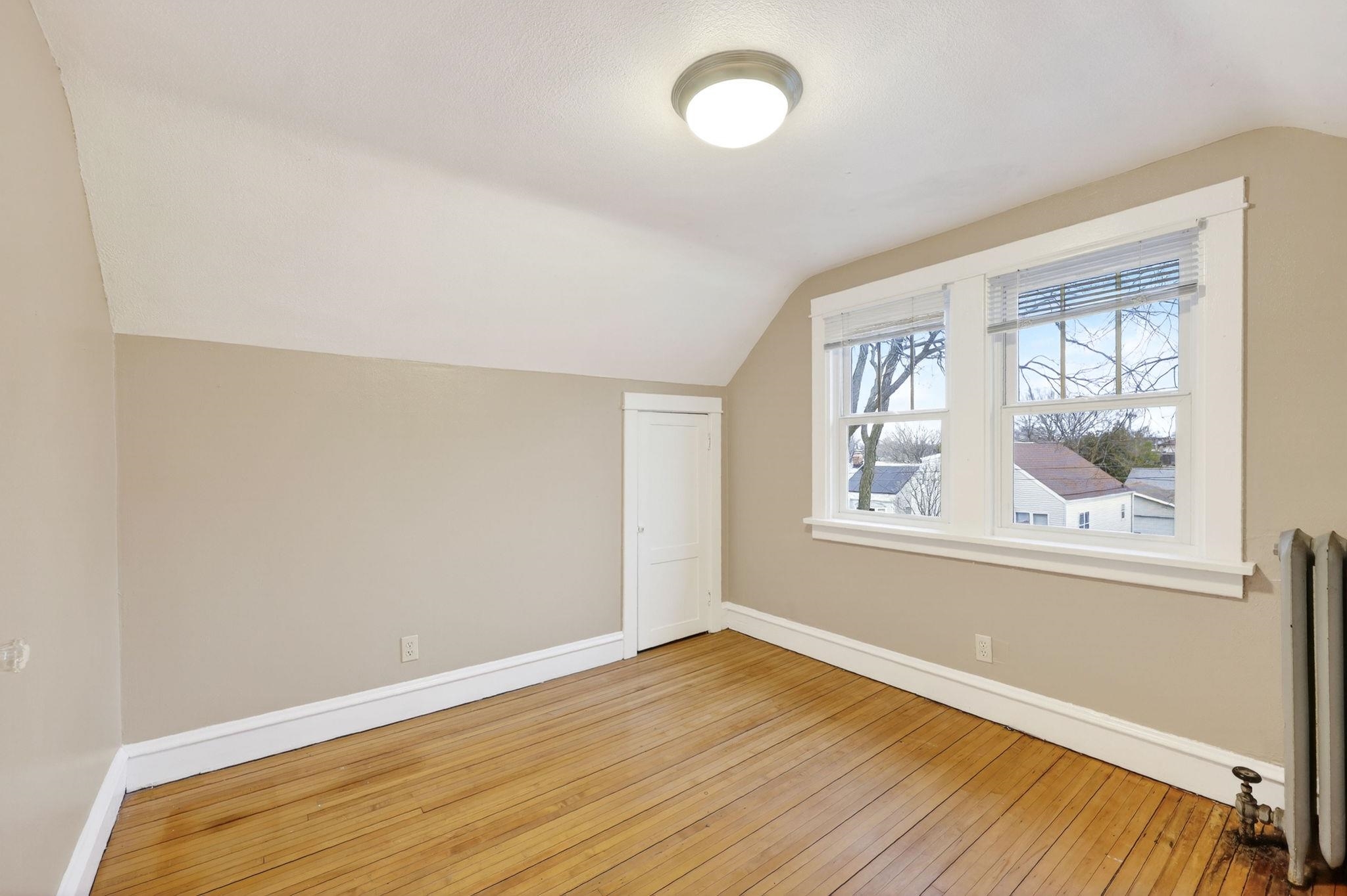 2737 Union Street Madison, WI 53704 - Photo 25 of 39