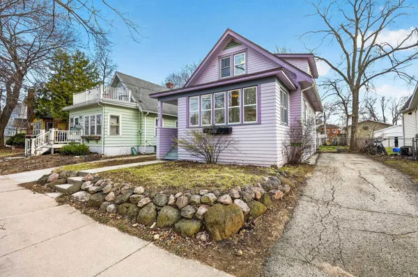 $390,000 | 2737 Union Street, Madison, WI 53704