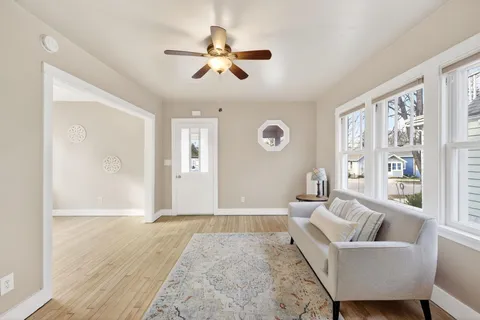 $379,900 | 2737 Union Street, Madison, WI 53704