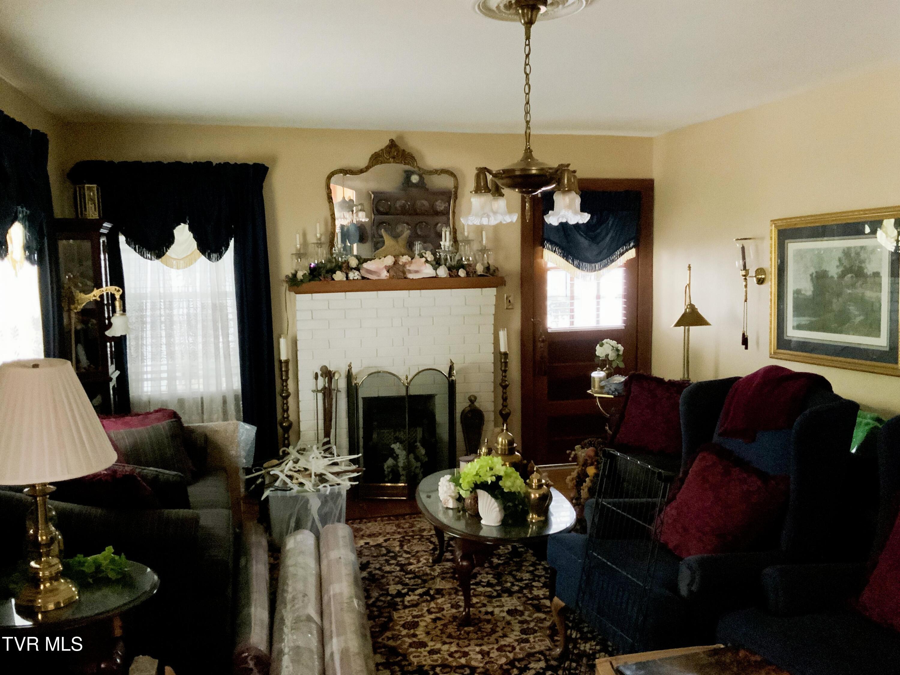 1225 Erwin Highway Greeneville, TN 37745 - Photo 17 of 55 IMG_3692B - Copy
