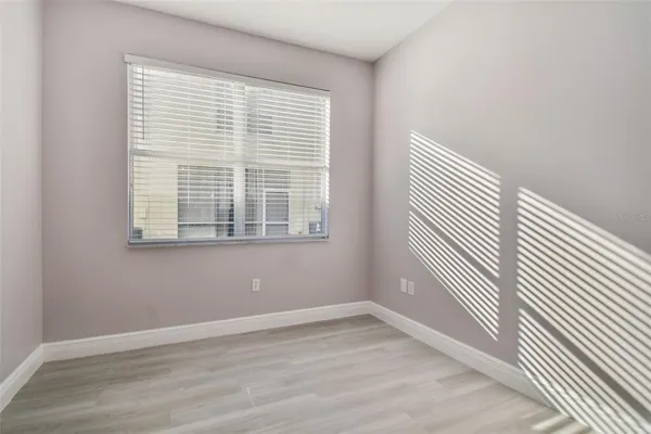 $2,100 | 3430 High Hampton Circle, Tampa, FL 33610