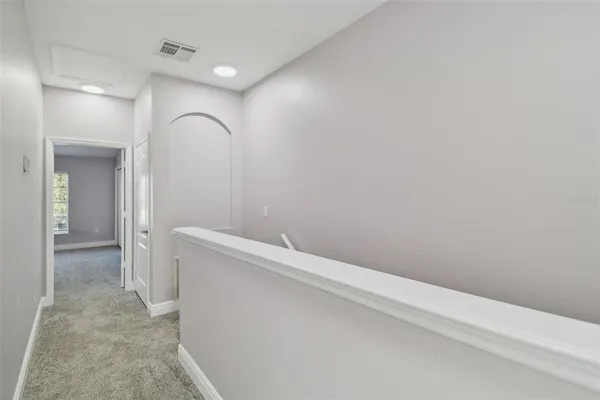$2,100 | 3430 High Hampton Circle, Tampa, FL 33610