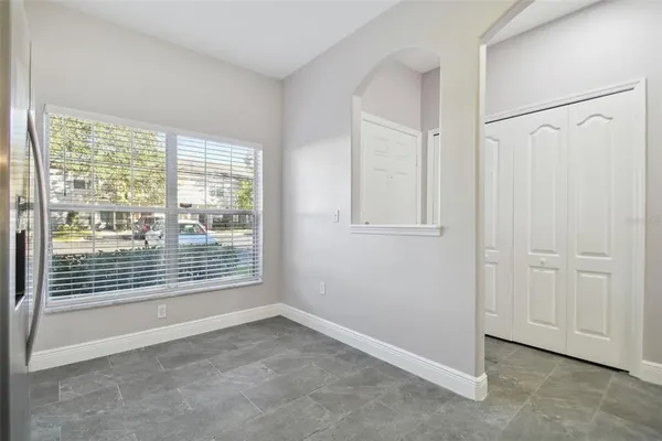 $2,100 | 3430 High Hampton Circle, Tampa, FL 33610