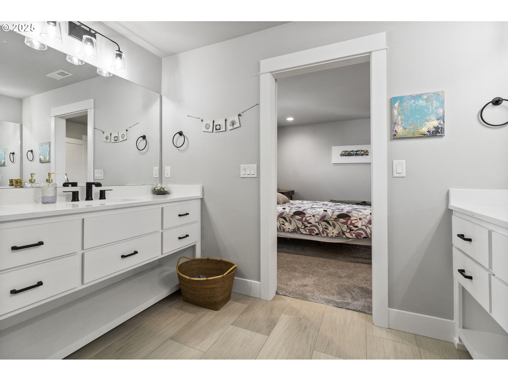 3588 Nestucca Loop Eugene, OR 97408 - Photo 18 of 39 Bathroom