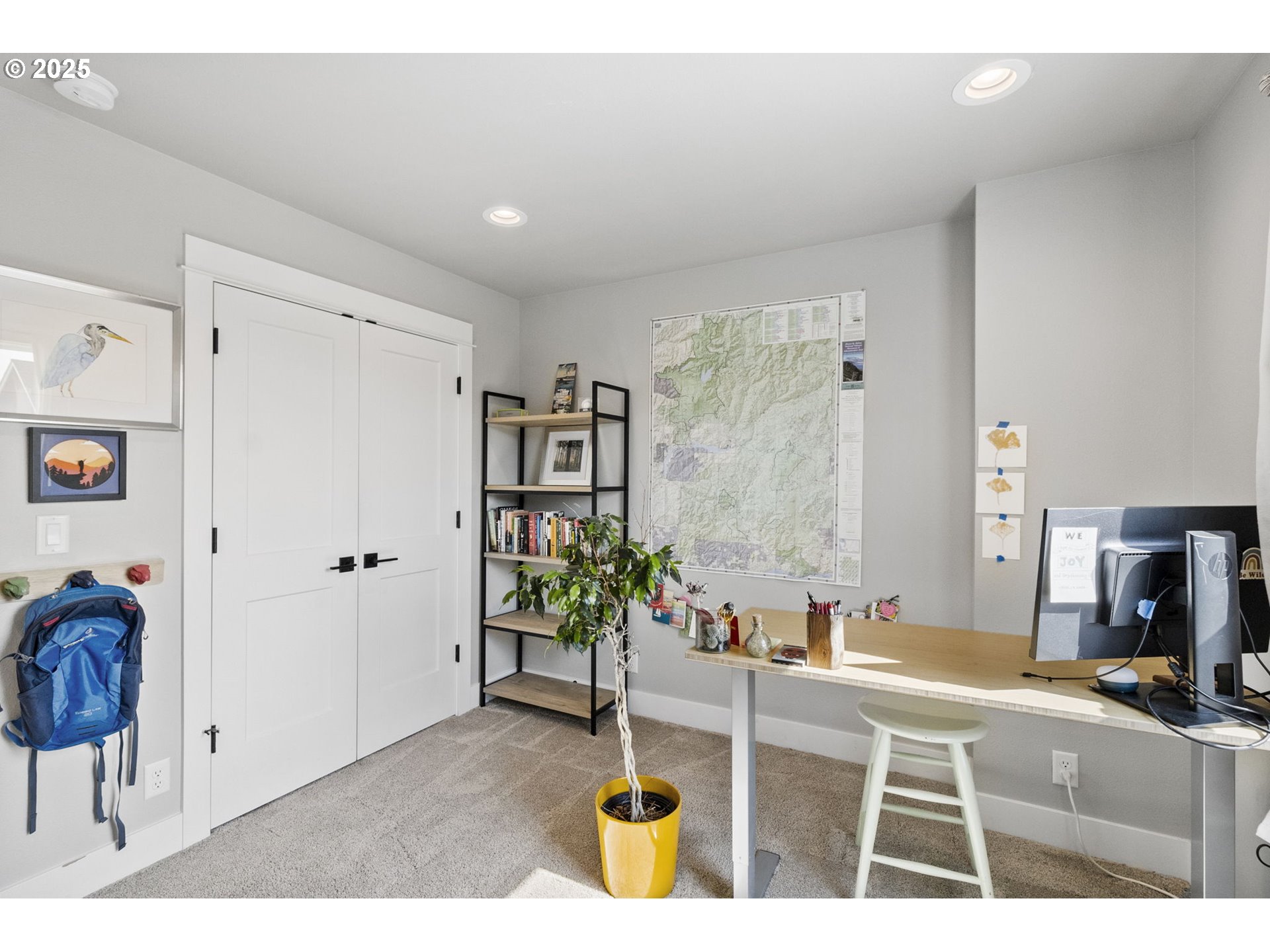 3588 Nestucca Loop Eugene, OR 97408 - Photo 25 of 39 Bedroom