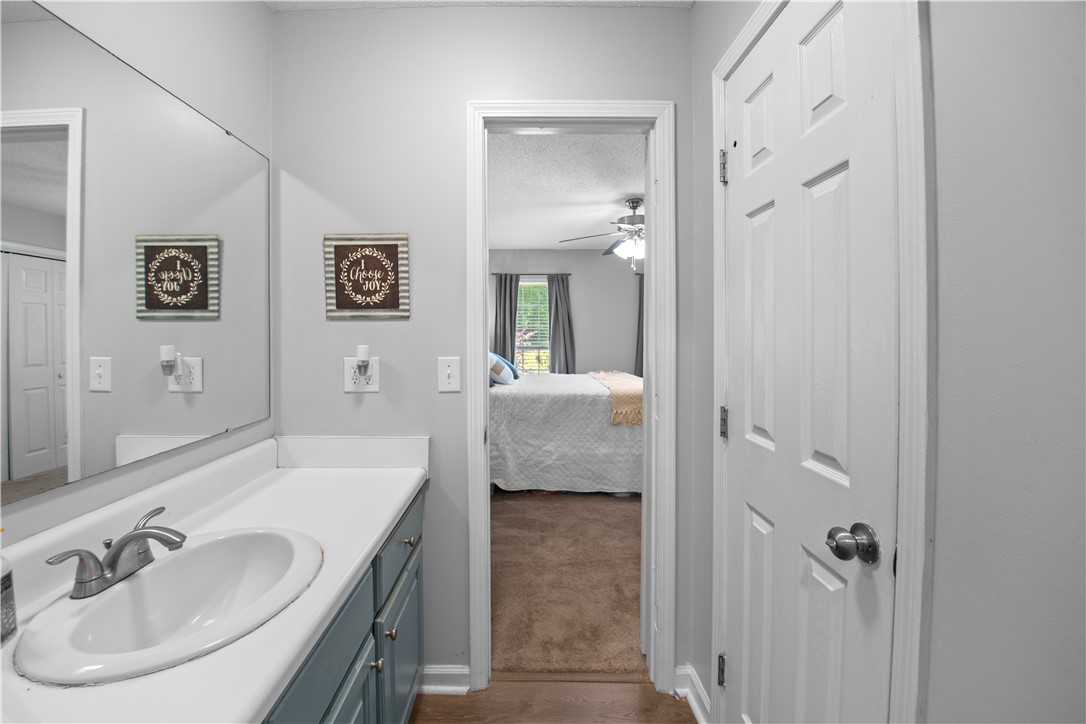 106 Farmgate Road Pickens, SC 29671 - Photo 10 of 38