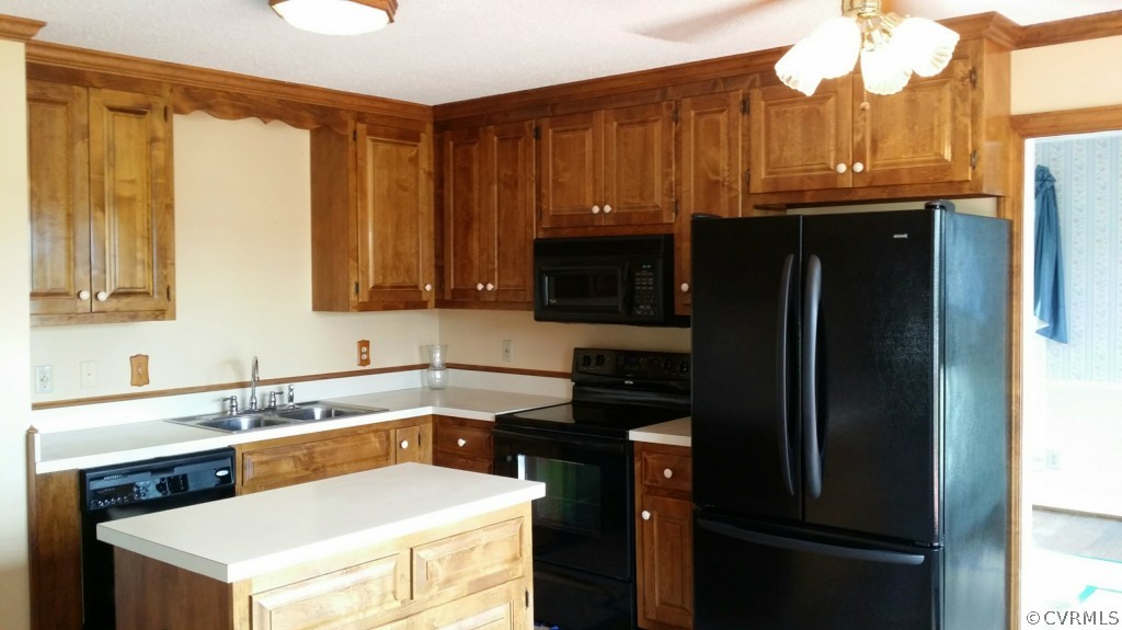 1712 Dorset Road Powhatan, VA 23139 - Photo 8 of 23 Gallery Image 8