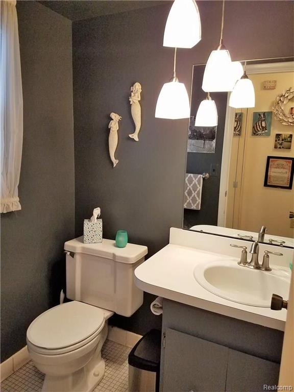 31083 Hoover Road Warren, MI 48093 - Photo 10 of 40