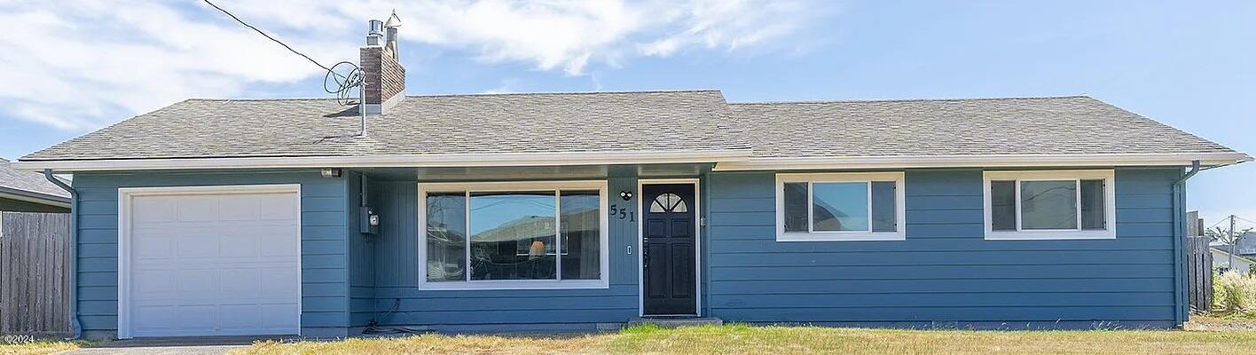 551 Southwest 3rd Street Newport, OR 97365 - Photo 1 of 1 FRONT