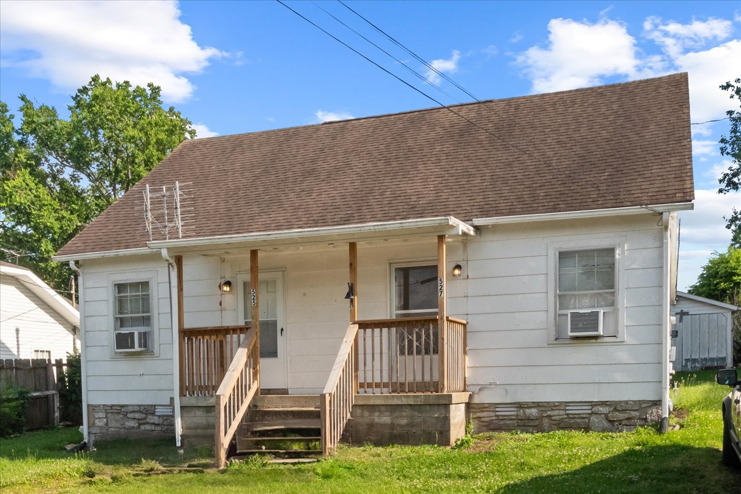 527 Maple Street Lewisburg, TN 37091 - Photo 2 of 16