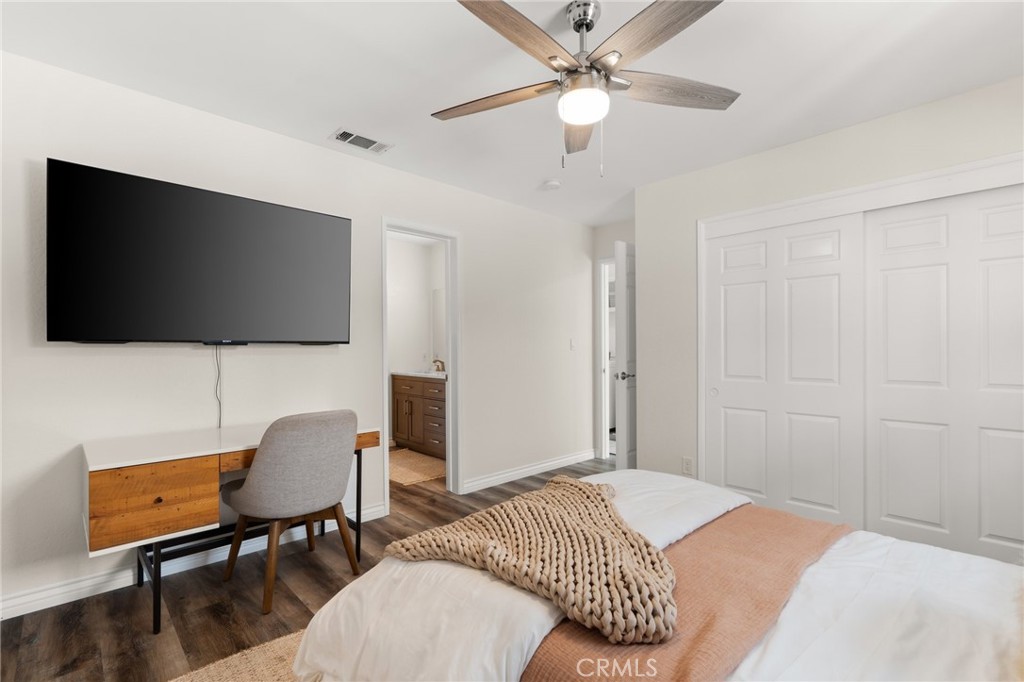 4345 154th Street, Unit 3 Lawndale, CA 90260 - Photo 28 of 31 a bedroom with a bed and a flat screen tv