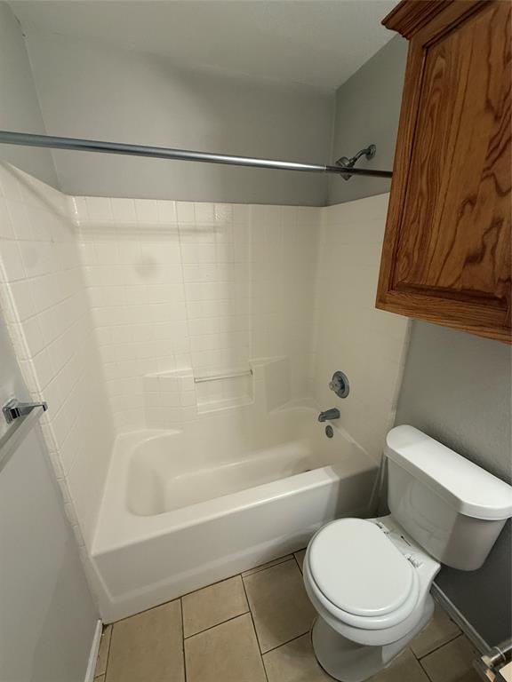 209 Blue Bell Court Weatherford, TX 76088 - Photo 9 of 23