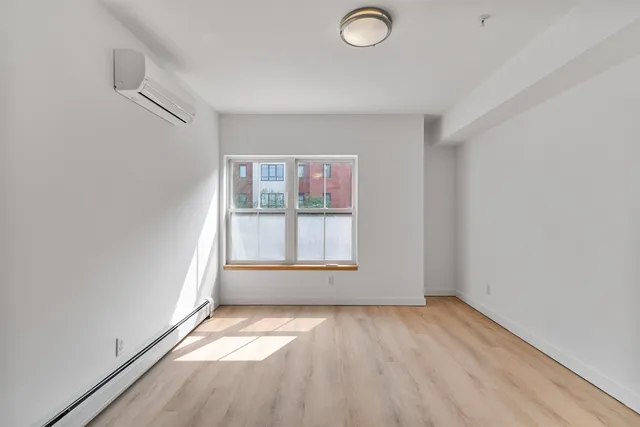 $429,900 | 193 St Paul Street, Unit 101, Burlington, VT 05401