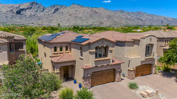 $895,000 | 3917 East Long Drive, Tucson, AZ 85718