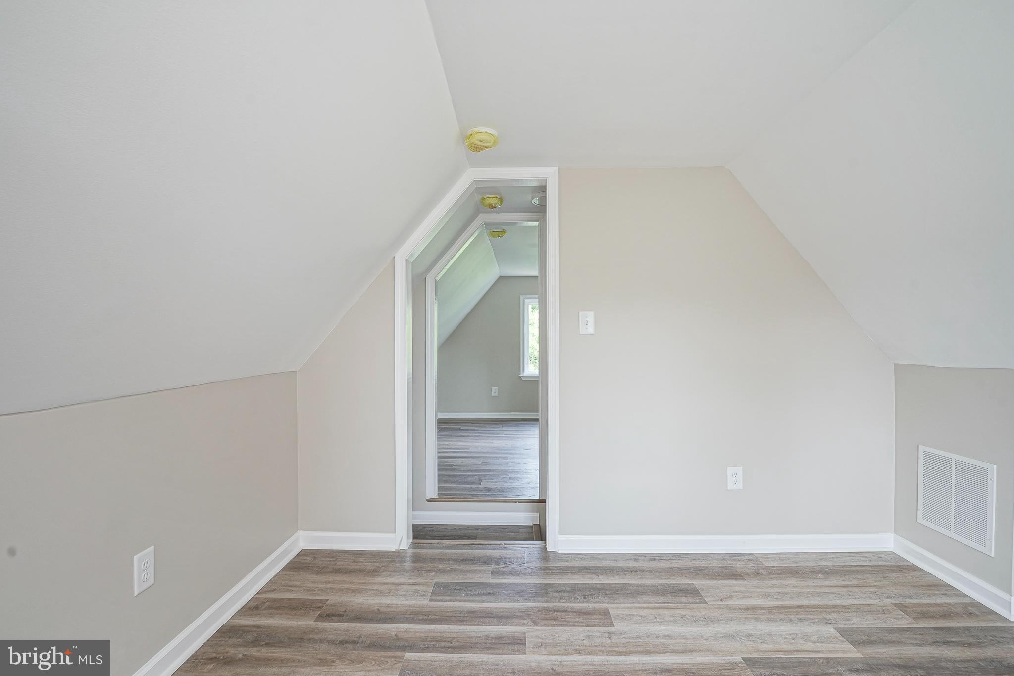 501 Sicklerville Road Sicklerville, NJ 08081 - Photo 29 of 37