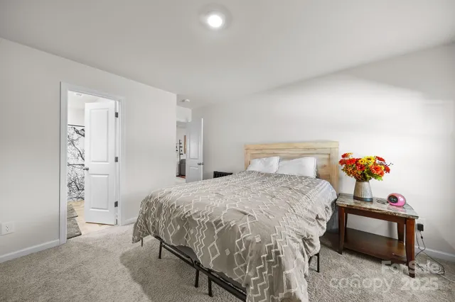 $369,000 | 2130 Eastway Drive, Dallas, NC 28034