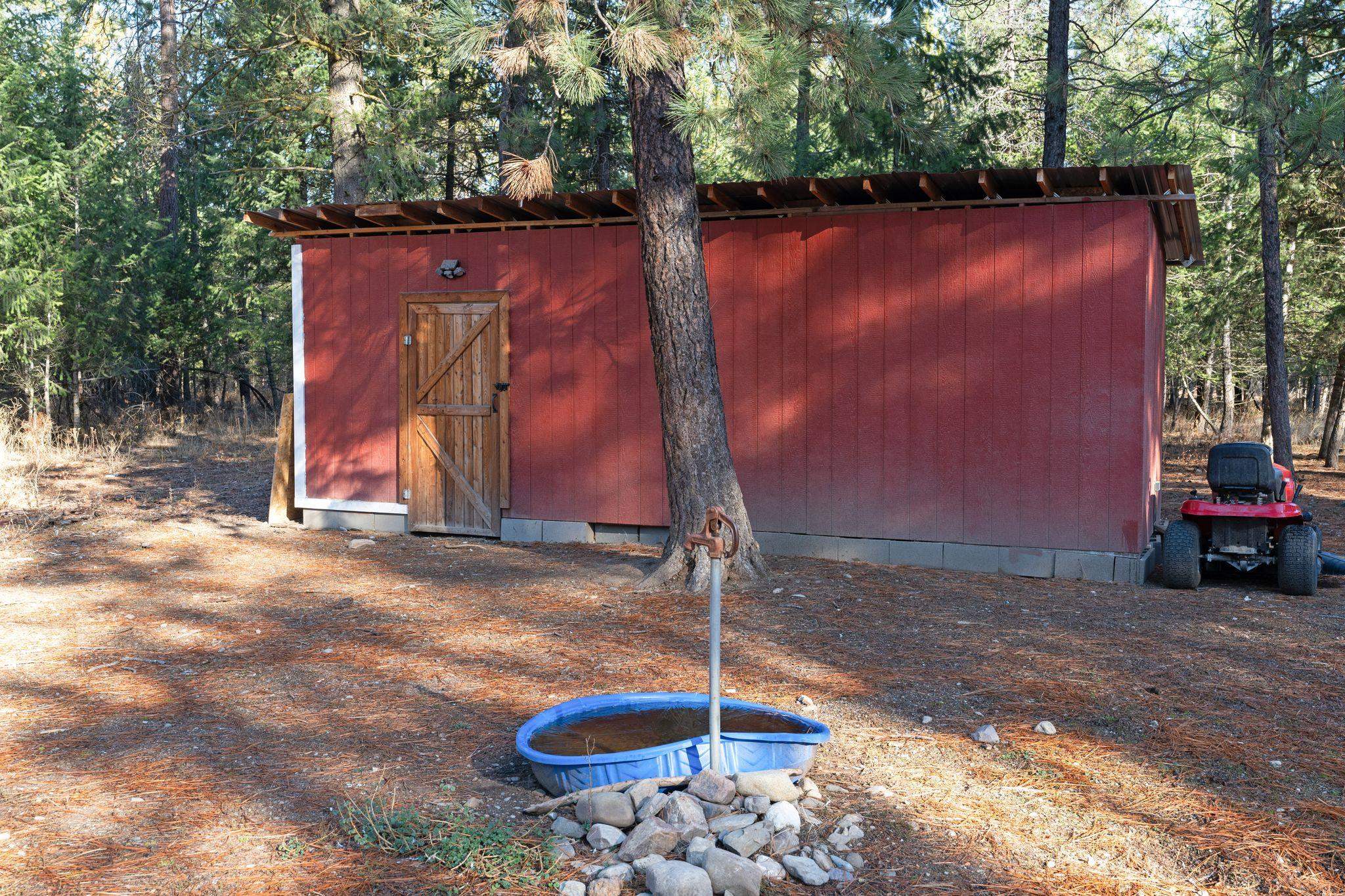 3323 C Roitz Road Valley, WA 99181 - Photo 25 of 29