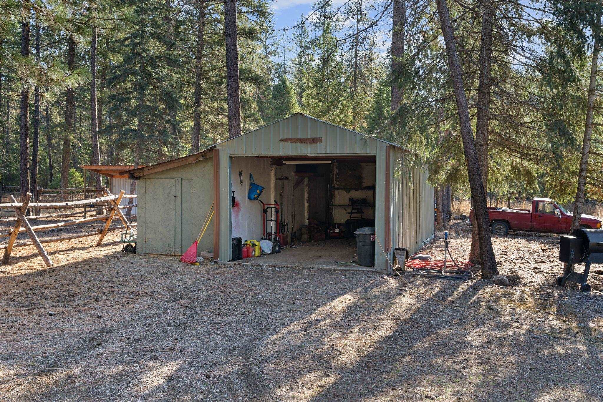 3323 C Roitz Road Valley, WA 99181 - Photo 26 of 29