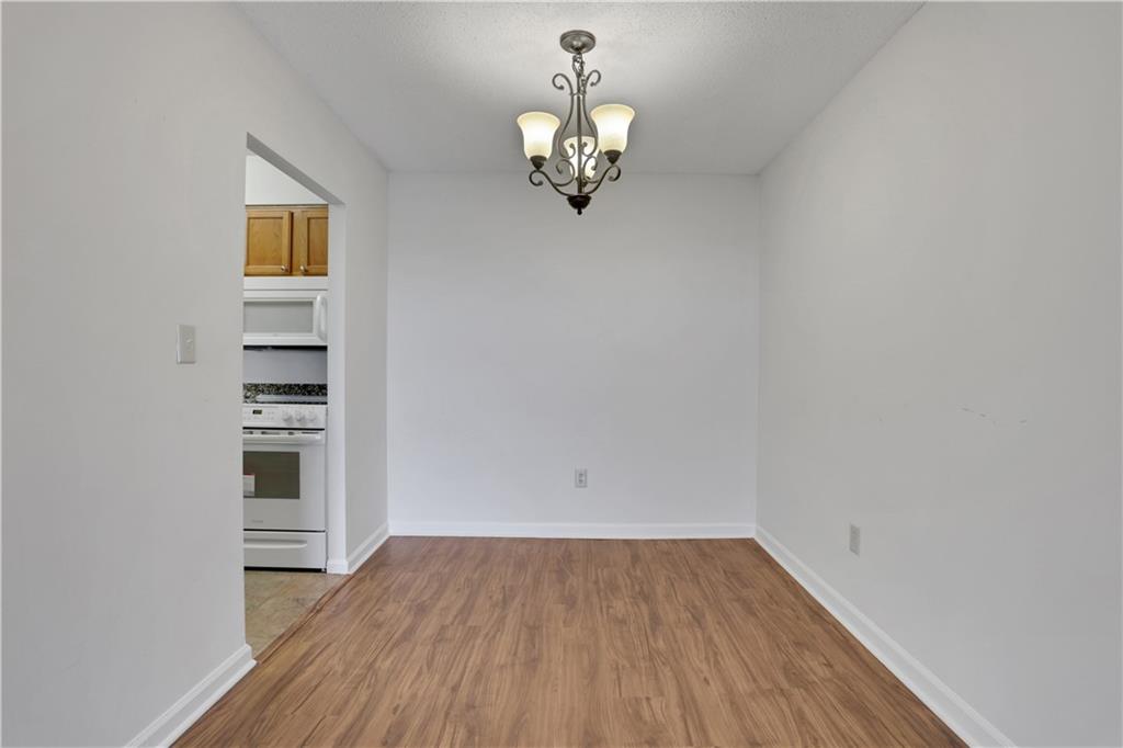 300 Johnson Ferry Road, Unit B1002 Sandy Springs, GA 30328 - Photo 11 of 26 Gallery Image 11