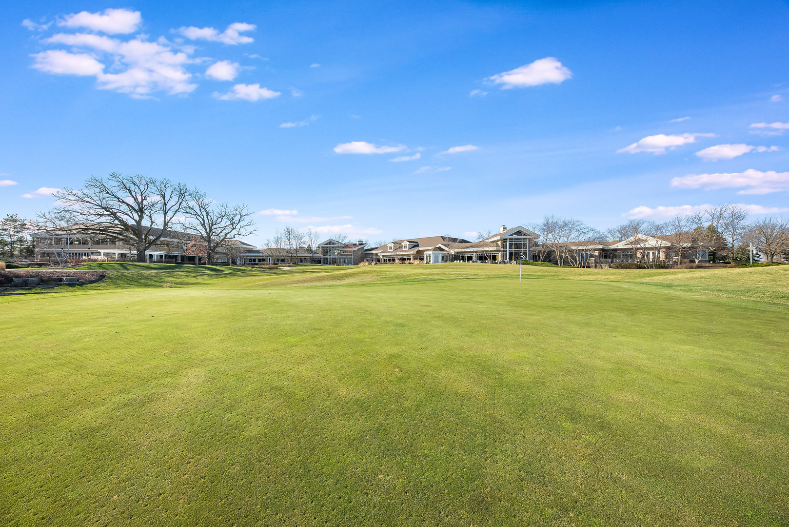 13512 Delaney Road Huntley, IL 60142 - Photo 22 of 24 a view of an ocean and city