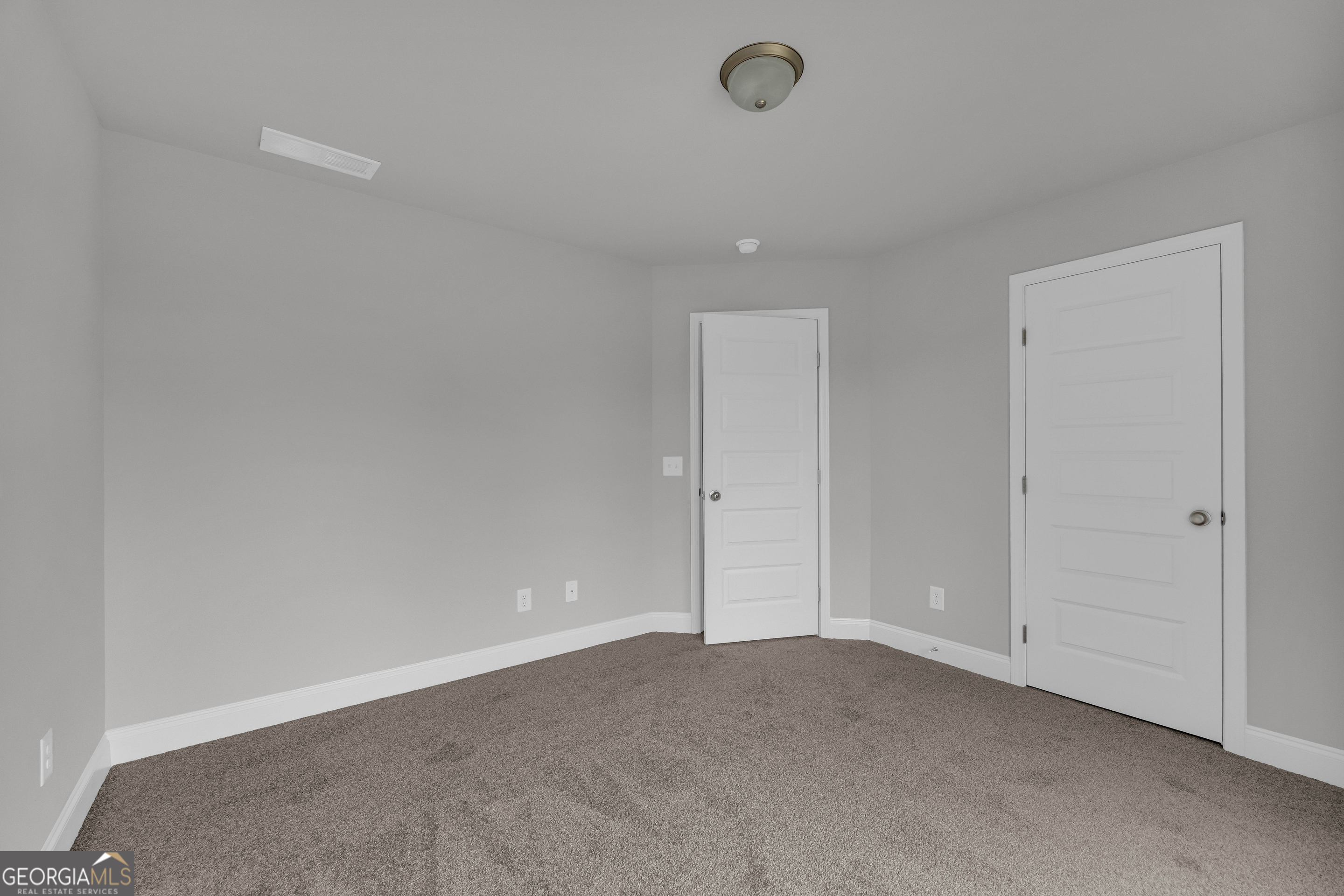 152 Sewell Road Lavonia, GA 30553 - Photo 43 of 60 a view of an empty room