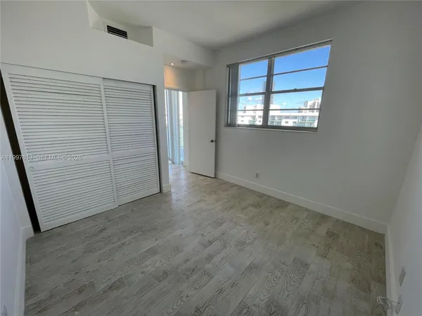 $3,800 | 19390 Collins Avenue, Unit PH2, Sunny Isles Beach, FL 33160