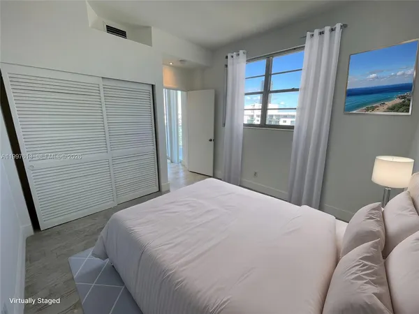 $3,800 | 19390 Collins Avenue, Unit PH2, Sunny Isles Beach, FL 33160