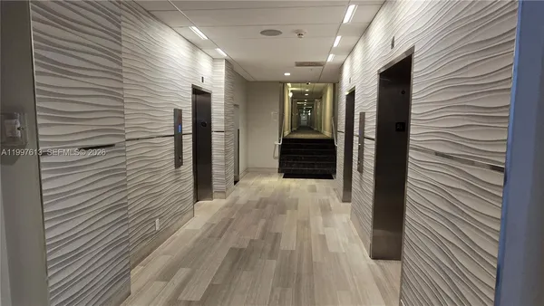 $3,800 | 19390 Collins Avenue, Unit PH2, Sunny Isles Beach, FL 33160