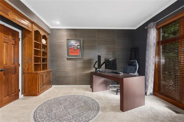 $825,000 | 6113 North Mattox Road, Kansas City, MO 64151