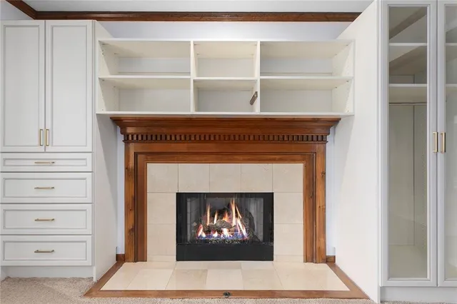 $825,000 | 6113 North Mattox Road, Kansas City, MO 64151