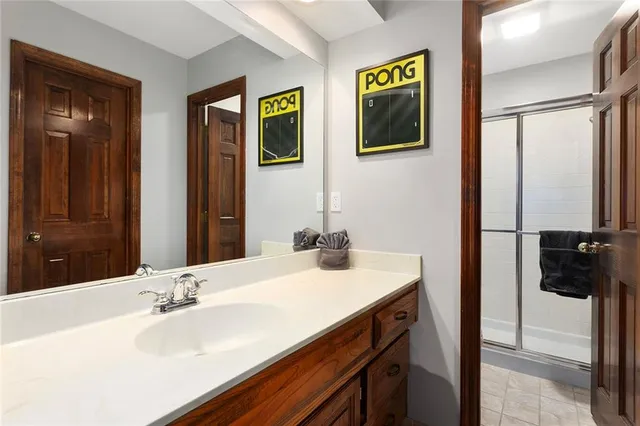 $825,000 | 6113 North Mattox Road, Kansas City, MO 64151