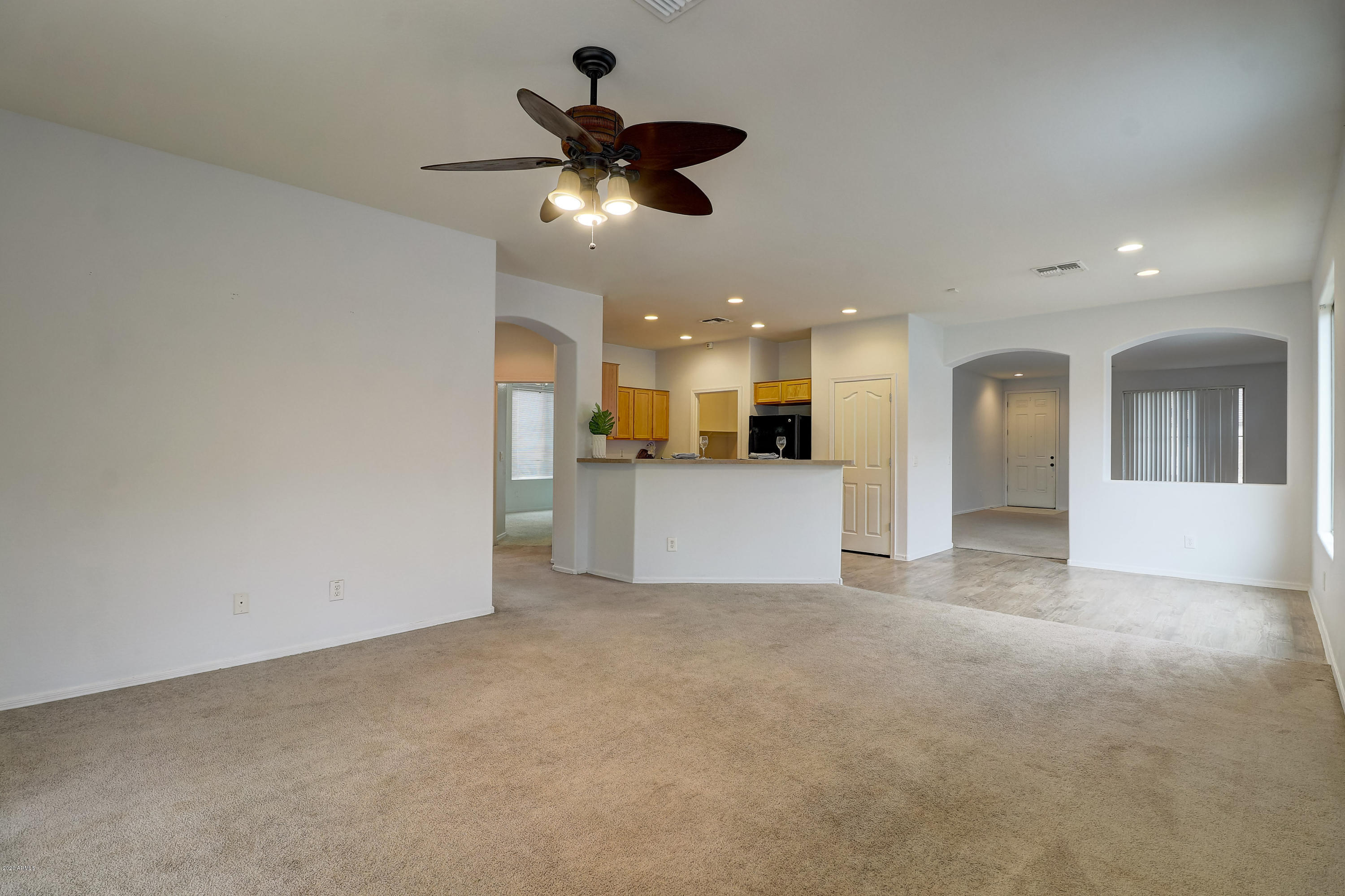 10229 West Cordes Road Tolleson, AZ 85353 - Photo 11 of 31 Family Room