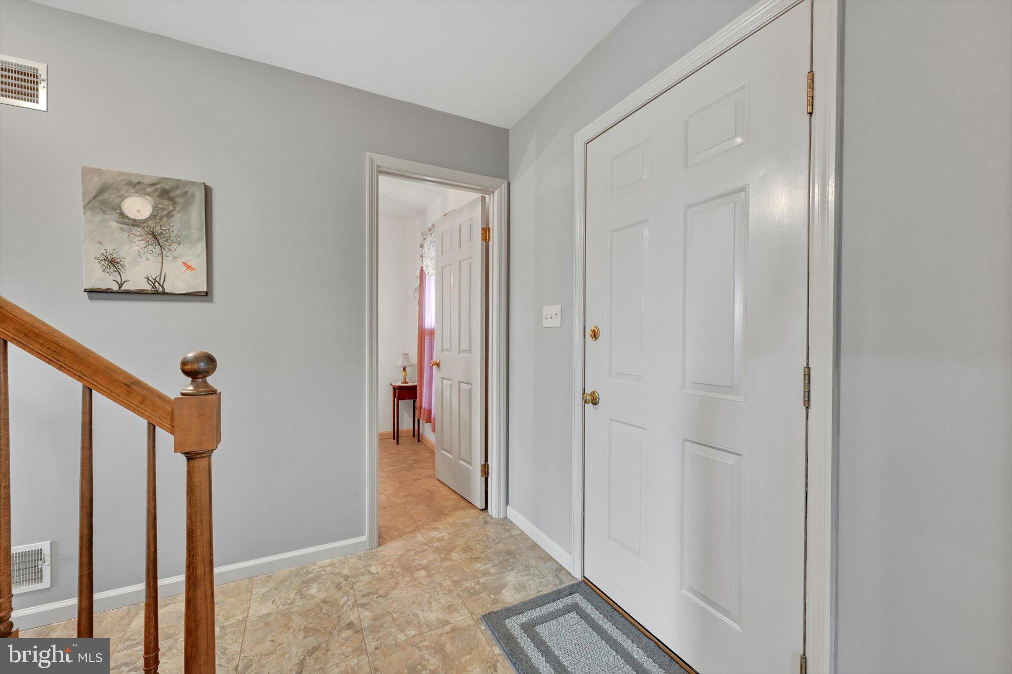 3401 Charlestown Road Lancaster, PA 17603 - Photo 9 of 43 1st Floor Hallway