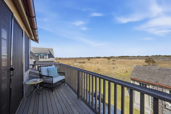 $4,000,000 | 11 Hydrangea Lane, Nantucket, MA 02554
