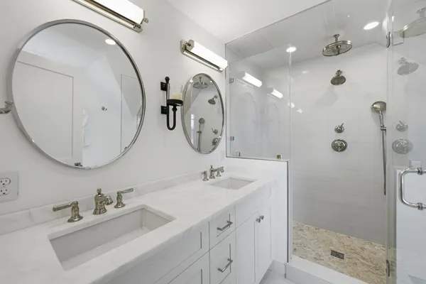 $4,000,000 | 11 Hydrangea Lane, Nantucket, MA 02554