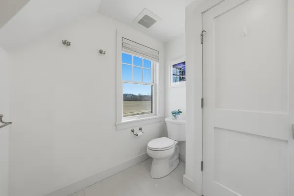 $4,000,000 | 11 Hydrangea Lane, Nantucket, MA 02554