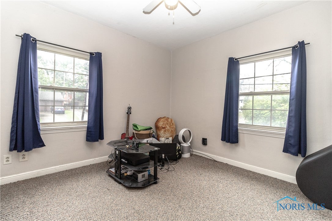 2017 Wyndhurst Road Toledo, OH 43607 - Photo 21 of 46 Main floor bedroom