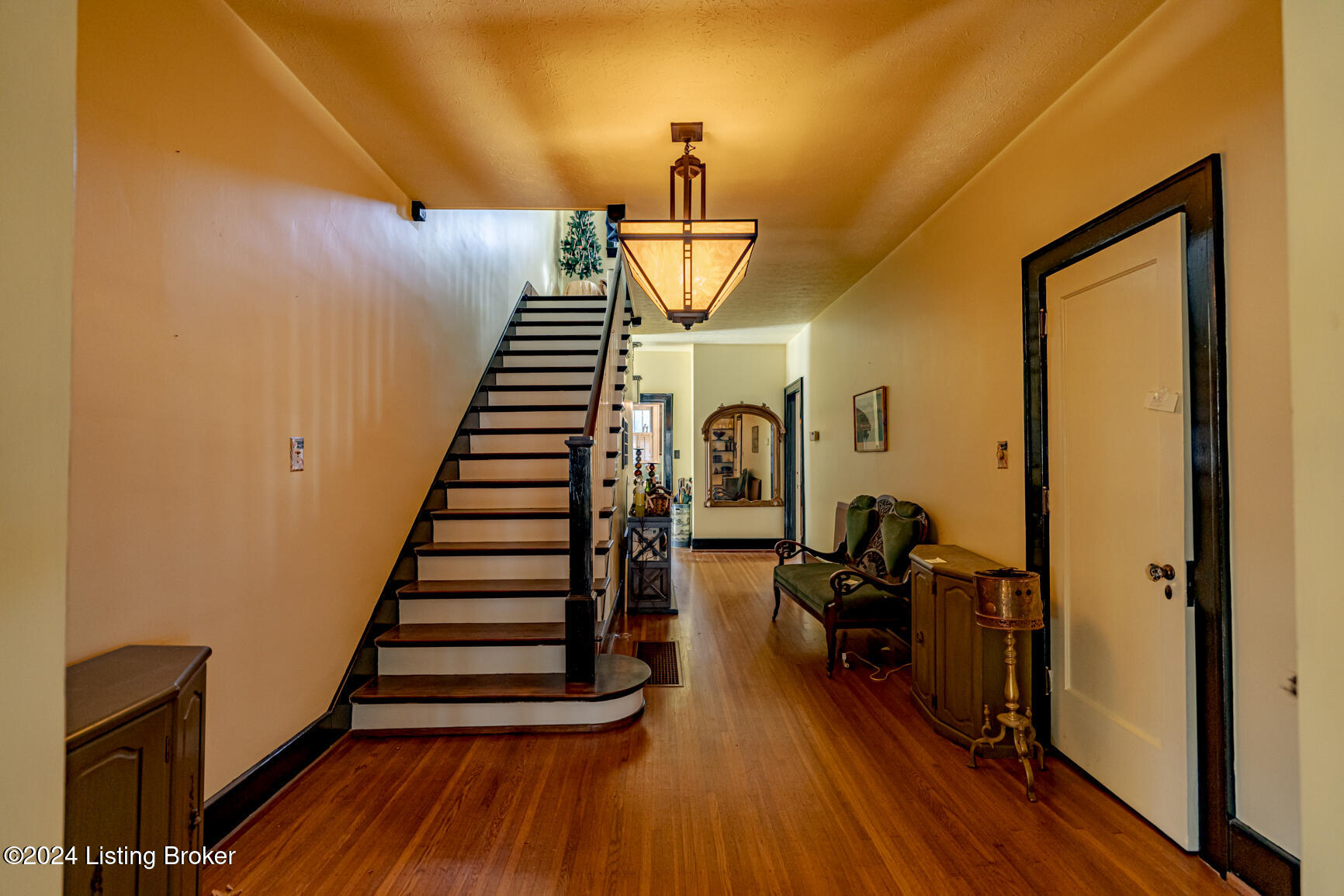 7004 River Road Prospect, KY 40059 - Photo 10 of 41 DSC09875