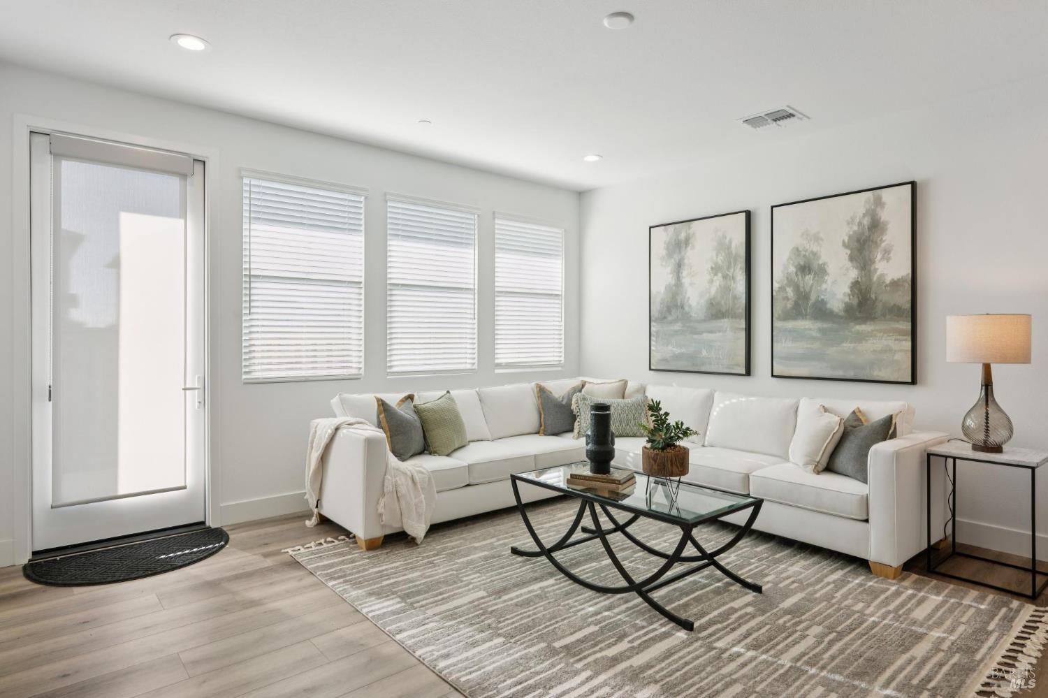 2716-2718 Amora Circle Santa Rosa, CA 95407 - Photo 11 of 49