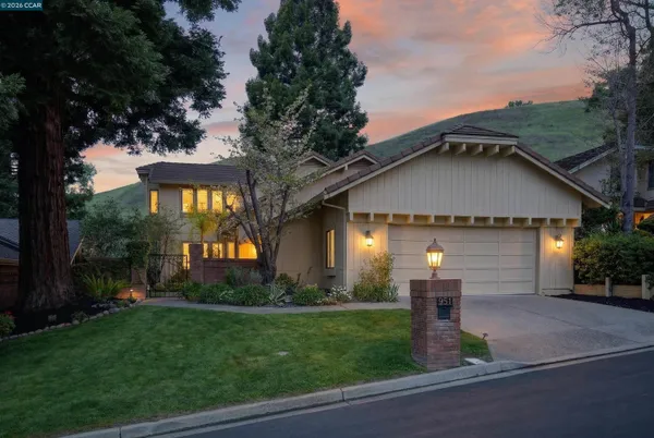 $2,198,800 | 951 Redwood Drive, Danville, CA 94506