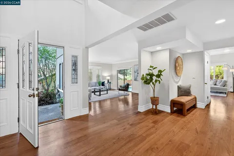 $2,198,800 | 951 Redwood Drive, Danville, CA 94506