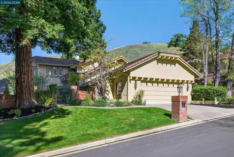 $2,198,800 | 951 Redwood Drive, Danville, CA 94506