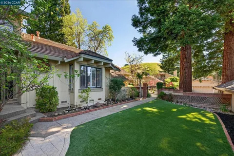 $2,198,800 | 951 Redwood Drive, Danville, CA 94506